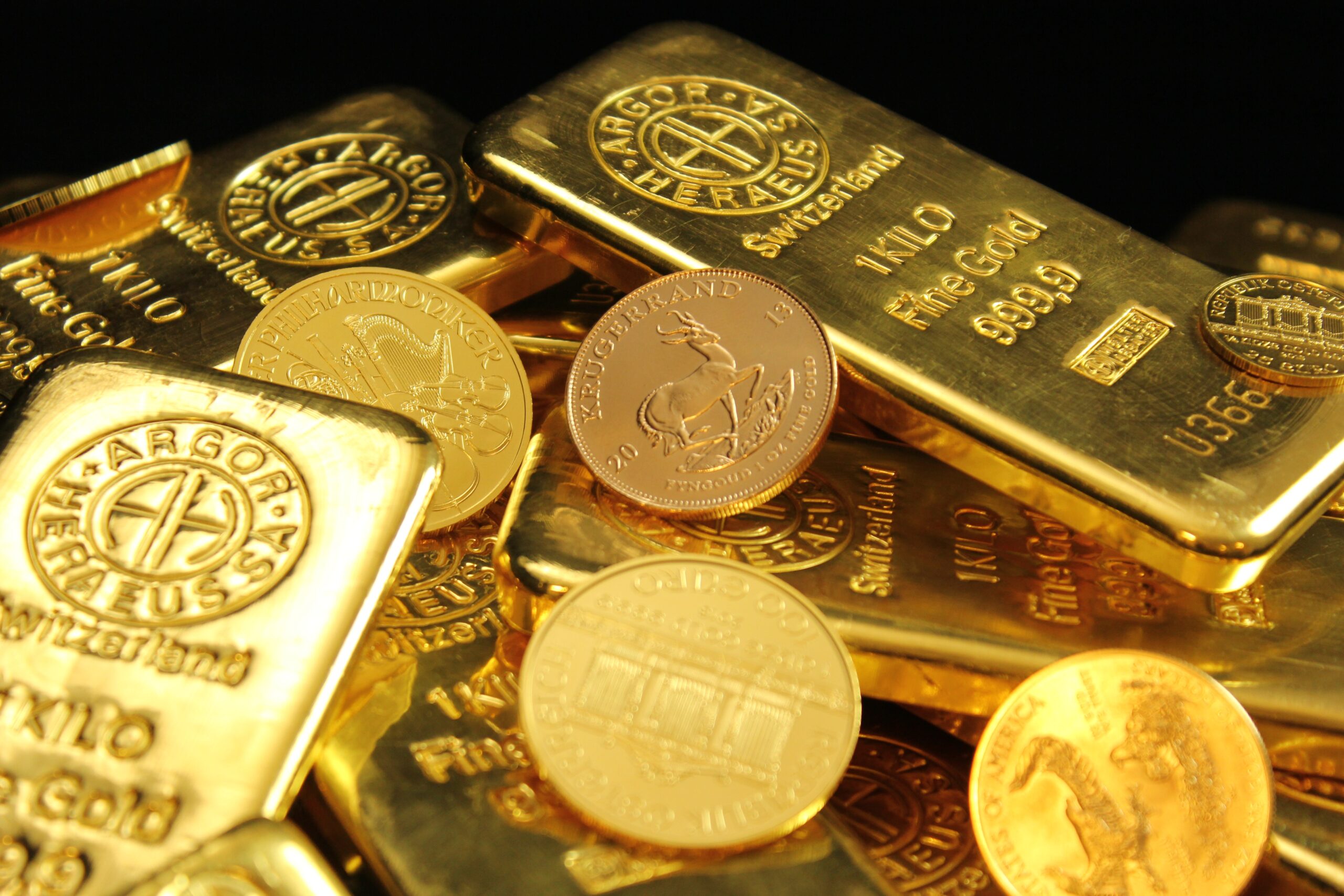 Augusta Precious Metals Pros and Cons: What Are the Advantages and Disadvantages of Investing with Augusta Precious Metals?